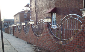 Заборы и ограждения из нержавейки на заказ. Фото 5